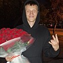 Знакомства: Макс, 19 лет, Екатеринбург