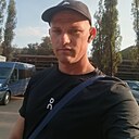 Знакомства: Игорь, 38 лет, Омутнинск