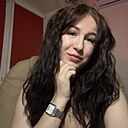 Знакомства: Анастасия, 24 года, Екатеринбург