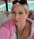 Знакомства: Елена, 47 лет, Новокузнецк