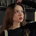 Знакомства: Полина, 22 года, Москва