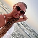 Знакомства: Ольга, 38 лет, Санкт-Петербург