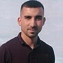 Знакомства: Роберт, 30 лет, Псков