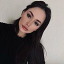 Знакомства: Полина, 24 года, Тюмень