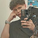 Знакомства: Виталий, 18 лет, Архангельск