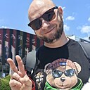Знакомства: Артём, 37 лет, Находка