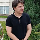 Знакомства: Богдан, 18 лет, Саратов