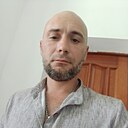 Знакомства: Юрка, 34 года, Темрюк