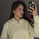 Знакомства: Алина, 24 года, Москва