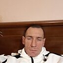 Знакомства: Виктор, 46 лет, Луга