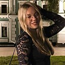 Знакомства: Виктоиия, 19 лет, Омск