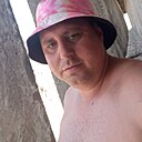 Знакомства: Илья, 40 лет, Калининград