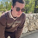 Знакомства: Александр, 23 года, Химки