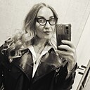 Знакомства: Ирина, 35 лет, Санкт-Петербург
