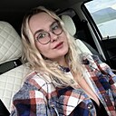 Знакомства: Арина, 26 лет, Апатиты