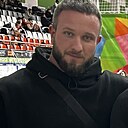 Знакомства: Евгений, 33 года, Саратов