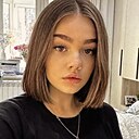 Знакомства: Виолетта, 19 лет, Воронеж