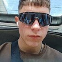 Знакомства: Тема, 18 лет, Бобруйск