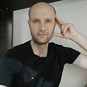 Знакомства: Виталий, 35 лет, Свободный