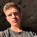 Знакомства: Денис, 23 года, Темрюк