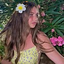 Знакомства: Соня, 26 лет, Санкт-Петербург