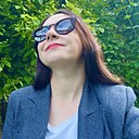 Знакомства: Ксения, 35 лет, Феодосия