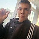 Знакомства: Андрей, 19 лет, Екатеринбург