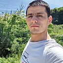 Знакомства: Фазлиддин, 34 года, Владивосток