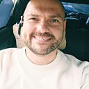 Знакомства: Олег, 44 года, Санкт-Петербург