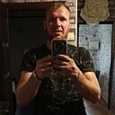 Знакомства: Виталик, 32 года, Качканар