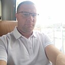 Знакомства: Кирилл, 41 год, Маркс