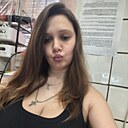 Знакомства: Анечка, 33 года, Макеевка
