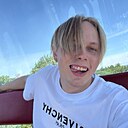 Знакомства: Евгений, 22 года, Биробиджан
