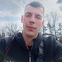 Знакомства: Максим, 28 лет, Струнино