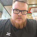 Знакомства: Михаил, 27 лет, Брянск