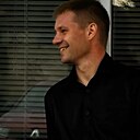 Знакомства: Антон, 32 года, Коркино