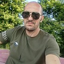 Знакомства: Артем, 34 года, Красный Луч