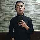 Знакомства: Виктор, 20 лет, Большой Камень