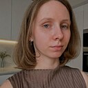 Знакомства: Карина, 24 года, Москва