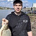 Знакомства: Максим, 19 лет, Красноярск