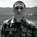 Знакомства: Artur, 21 год, Екатеринбург