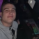Знакомства: Артем, 22 года, Вышний Волочек
