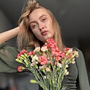 Знакомства: Алина, 24 года, Владивосток
