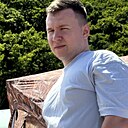 Знакомства: Андрей, 32 года, Арсеньев