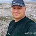 Знакомства: Юра, 35 лет, Мангуш