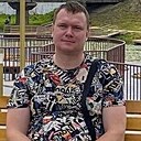 Знакомства: Дмитрий, 33 года, Калининск