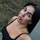 Знакомства: Юлия, 25 лет, Луганск
