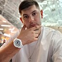 Знакомства: Андрей, 28 лет, Воложин