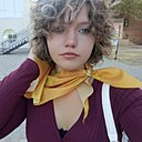 Знакомства: Екатерина, 18 лет, Симферополь