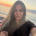 Знакомства: Карина, 28 лет, Минск